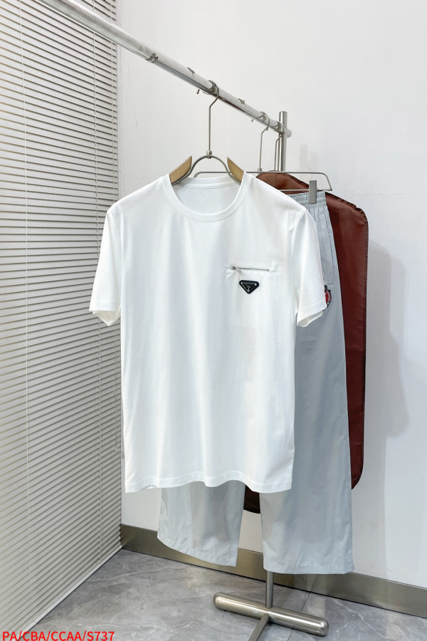 プラダ服 PRADA 2026新作 Tシャツ