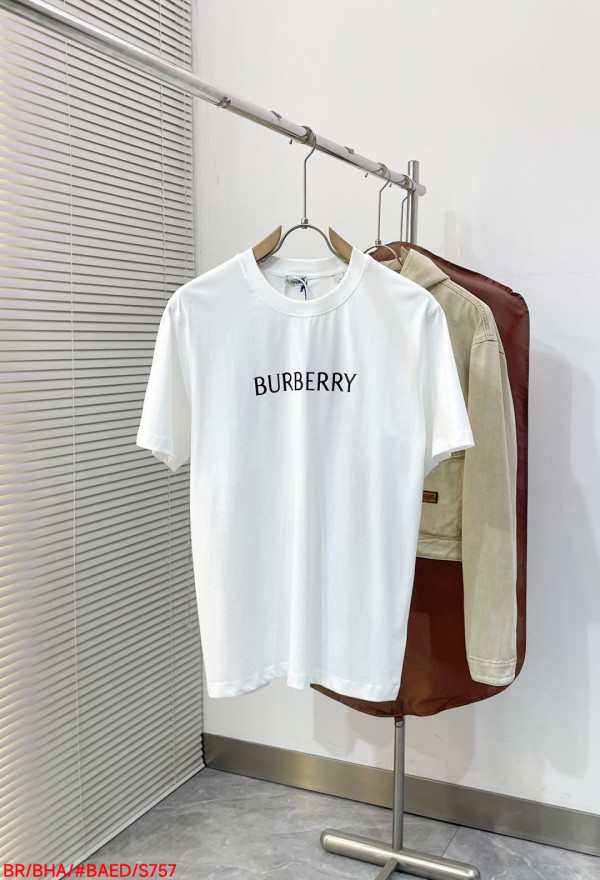 バーバリー服 BURBERRY 2026新作 Tシャツ