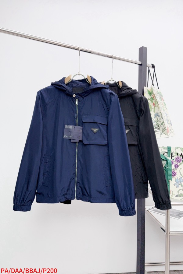 プラダ服 PRADA 2026新作 フード付きジャケット