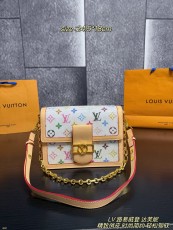ルイヴィトンバッグ LOUIS VUITTON 2026新作 ショルダーバッグ