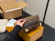 ルイヴィトンバッグ LOUIS VUITTON 2026新作 スリングバッグ ルイヴィトンバッグ LOUIS VUITTON 2026新作 スリングバッグ