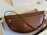 セリーヌバッグ CELINE 2026新作 ショルダーバッグ