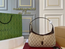 グッチバッグ GUCCI 2026新作 ショルダーバッグ