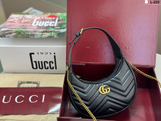 グッチバッグ GUCCI 2026新作 スリングバッグ