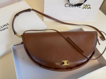 セリーヌバッグ CELINE 2026新作 ショルダーバッグ