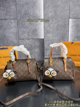 ルイヴィトンバッグ LOUIS VUITTON 2026新作 ハンドバッグ ルイヴィトンバッグ LOUIS VUITTON 2026新作 ハンドバッグ