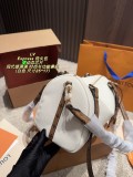 ルイヴィトンバッグ LOUIS VUITTON 2026新作 スリングバッグ