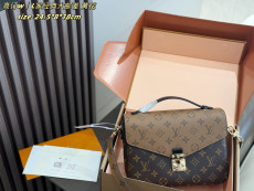 ルイヴィトンバッグ LOUIS VUITTON 2026新作 メッセンジャーバッグ