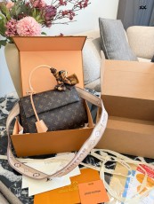 ルイヴィトンバッグ LOUIS VUITTON 2026新作 スリングバッグ
