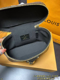 ルイヴィトンバッグ LOUIS VUITTON 2026新作 チェーンバッグ
