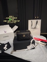 シャネルバッグ CHANEL 2026新作 チェーンバッグ