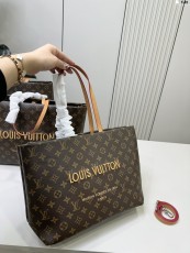 ルイヴィトンバッグ LOUIS VUITTON 2026新作 トートバッグ
