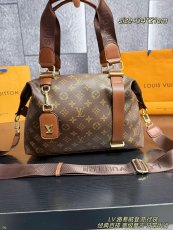 ルイヴィトンバッグ LOUIS VUITTON 2026新作 トラベルバッグ