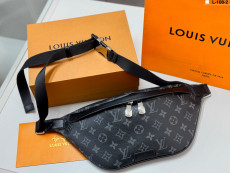 ルイヴィトンバッグ LOUIS VUITTON 2026新作 ウェストポーチ