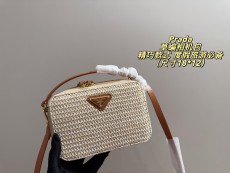 プラダバッグ PRADA 2026新作 スリングバッグ