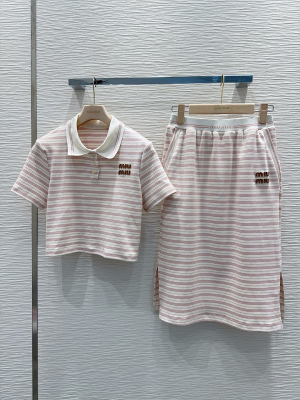 ミュウミュウ服 Miu Miu 2026新作 スーツ
