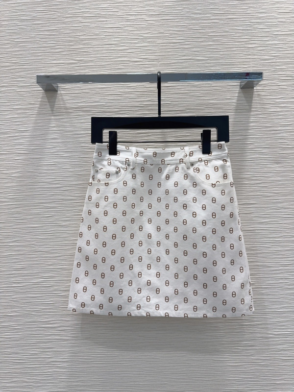 エルメス服 HERMES 2026新作 ミニスカート