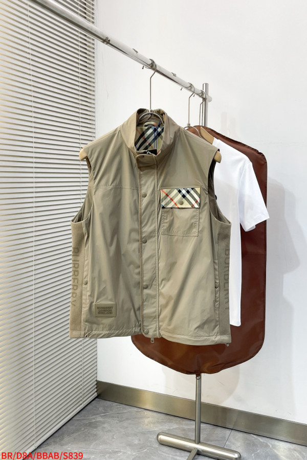 バーバリー服 BURBERRY 2026新作 ベスト