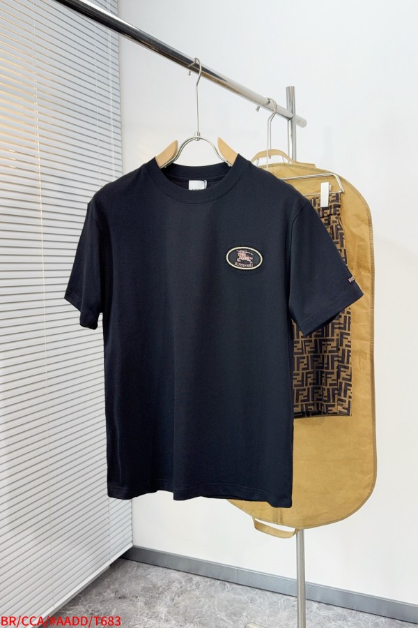 バーバリー服 BURBERRY 2026新作 Tシャツ
