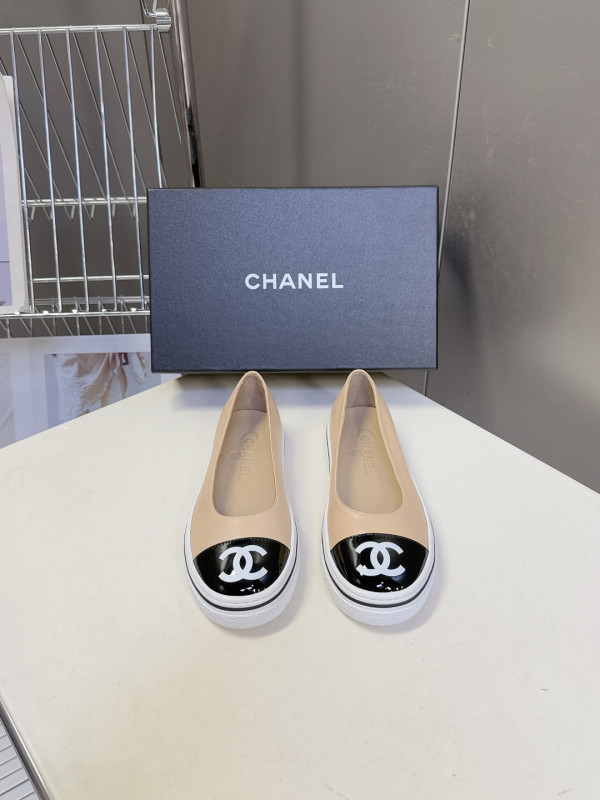 シャネル靴 CHANEL 2026新作 カジュアルシューズ