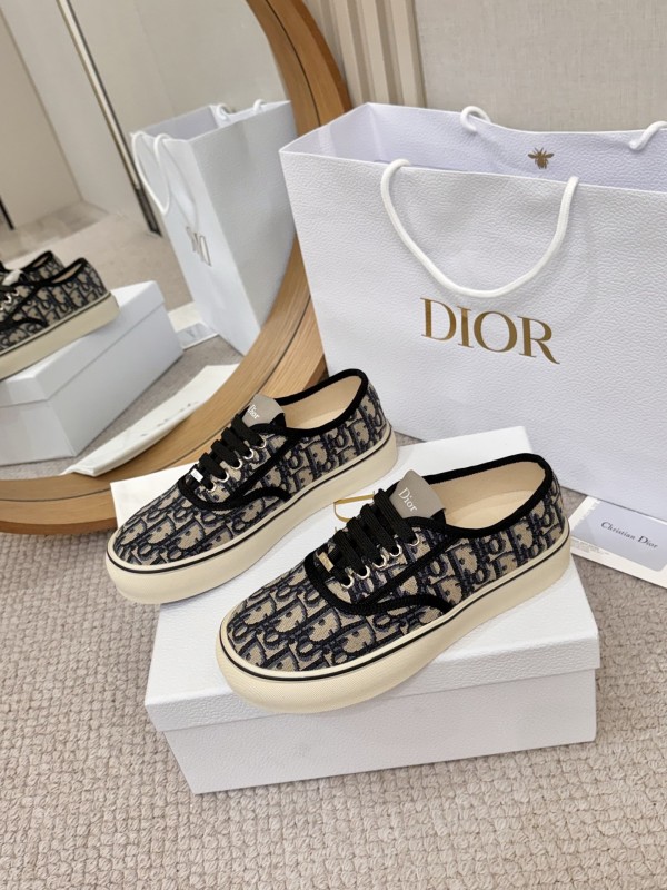 ディオール靴 DIOR 2026新作 スニーカー