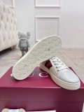 グッチ靴 GUCCI 2026新作 カジュアルシューズ