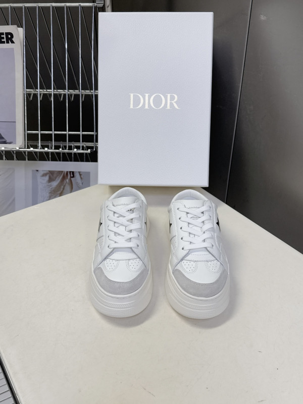 ディオール靴 DIOR 2026新作 カジュアルシューズ