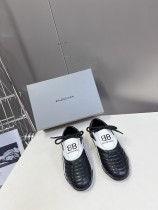 バレンシアガ靴 BALENCIAGA 2026新作 カジュアルシューズ