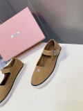 ミュウミュウ靴 Miu Miu 2026新作 カジュアルシューズ