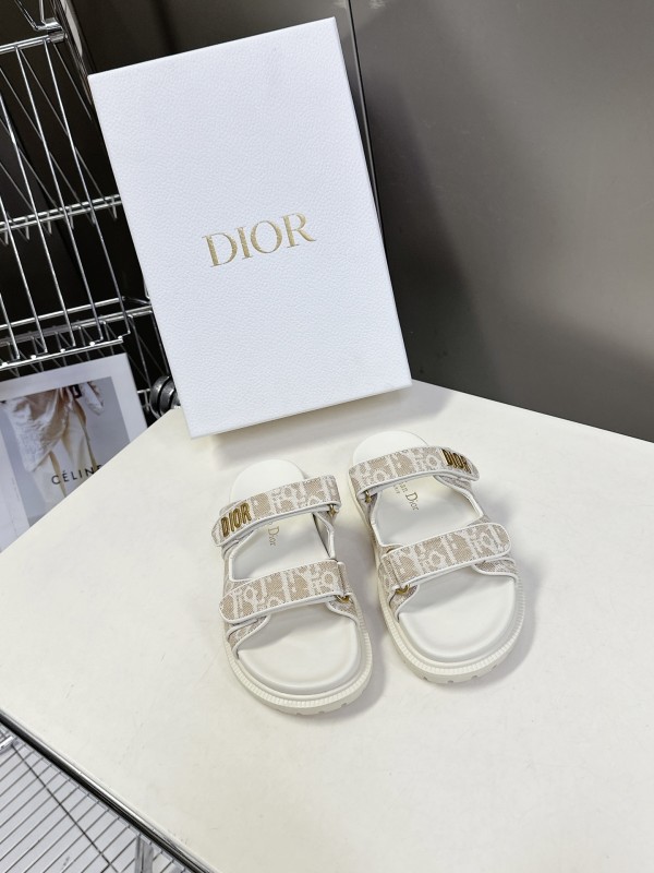 ディオール靴 DIOR 2026新作 サンダル
