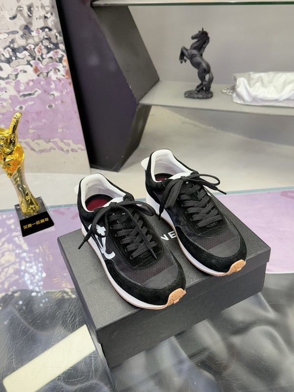 シャネル靴 CHANEL 2026新作 スニーカー