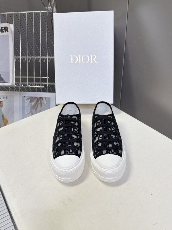 ディオール靴 DIOR 2026新作 カジュアルシューズ