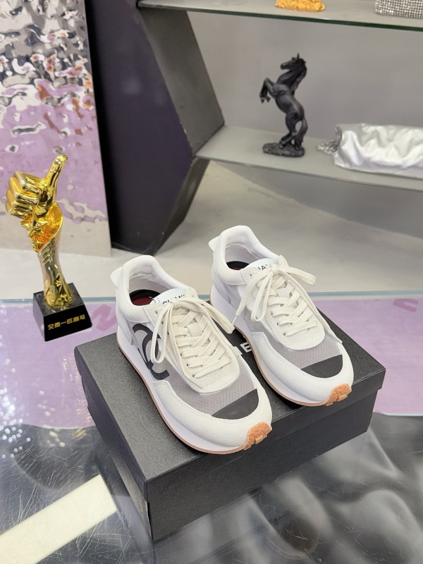 シャネル靴 CHANEL 2026新作 スニーカー
