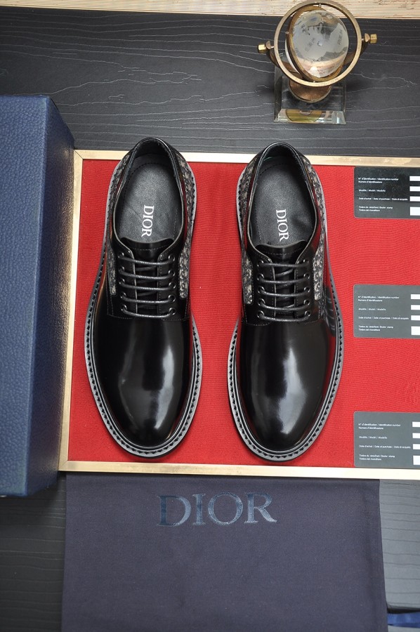 ディオール靴DIOR 2026新作 モカシン