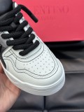 ヴァレンティノ靴VALENTINO 2026新作 スニーカー