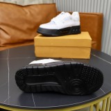 ルイヴィトン靴LOUIS VUITTON 2026新作 スニーカー