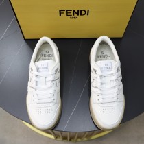 フェンディ靴FENDI 2026新作 カジュアルシューズ