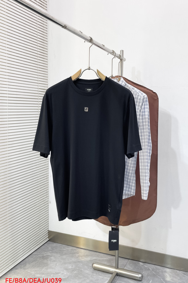 フェンディ服 FENDI 2026新作 Tシャツ