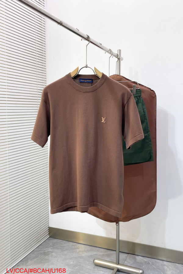 ルイヴィトン服 LOUIS VUITTON 2026新作 Tシャツ