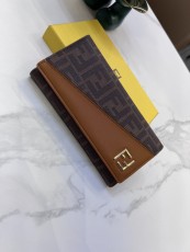 フェンディ財布 FENDI 2026新作 財布 8569