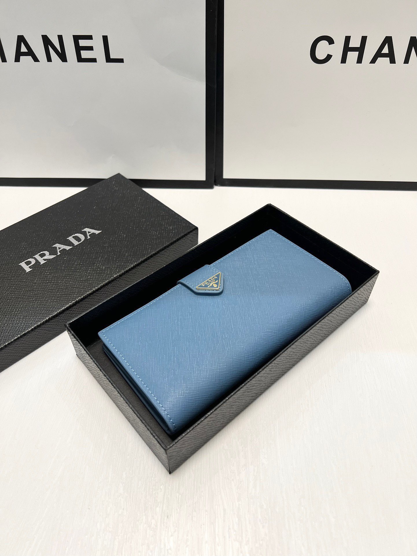 プラダ財布 PRADA 2026新作 財布