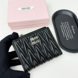 ミュウミュウ財布 Miu Miu 2026新作 財布