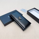 プラダ財布 PRADA 2026新作 財布