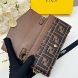 フェンディ財布 FENDI 2026新作 財布 2602