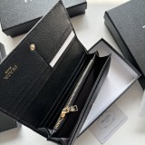 プラダ財布 PRADA 2026新作 財布