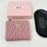 ミュウミュウ財布 Miu Miu 2026新作 財布