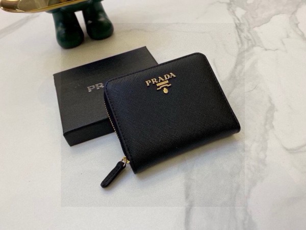 プラダ財布 PRADA 2026新作 財布 8040