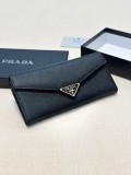 プラダ財布 PRADA 2026新作 財布