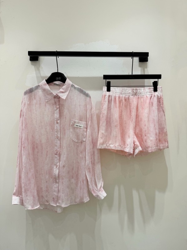 ミュウミュウ服Miu Miu 2026新作 スーツ