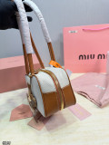 ミュウミュウバッグ Miu Miu 2026新作 ショルダーバッグ